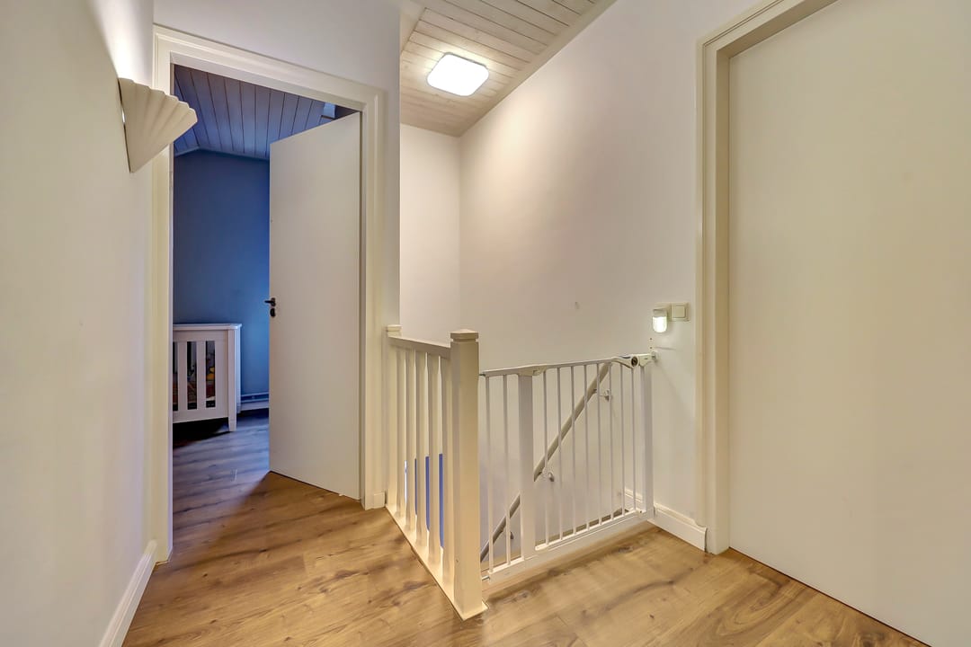 Photo 37 of Prins Bernhardlaan 8