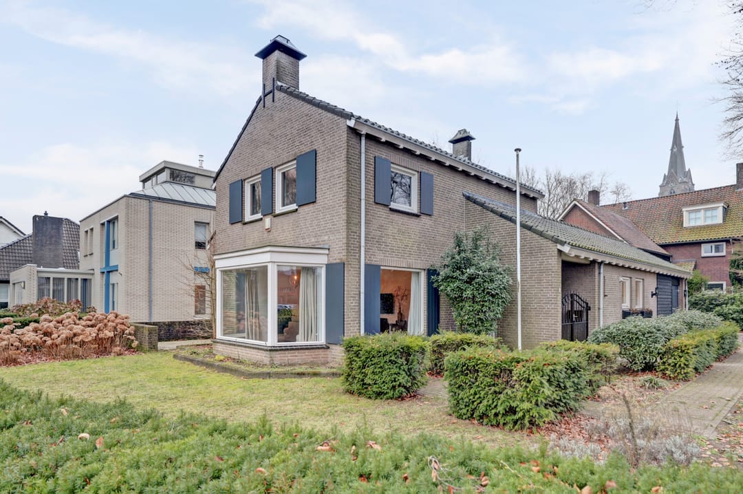 Photo 52 of Prins Bernhardlaan 8