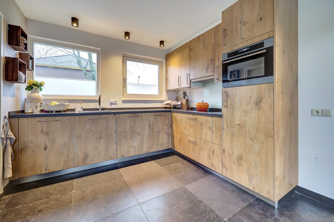 Photo 13 of Prins Bernhardlaan 8