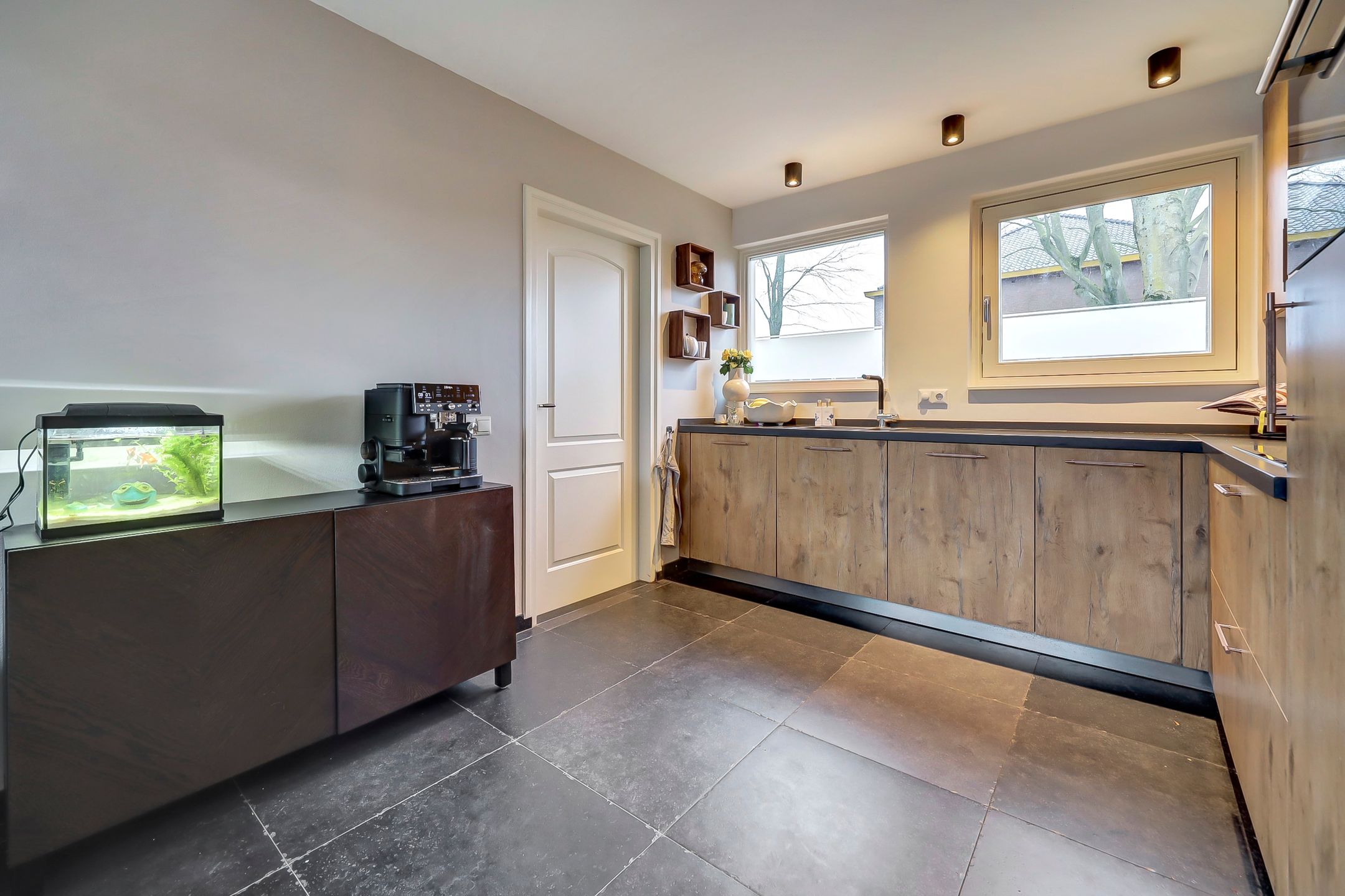 Photo 15 of Prins Bernhardlaan 8