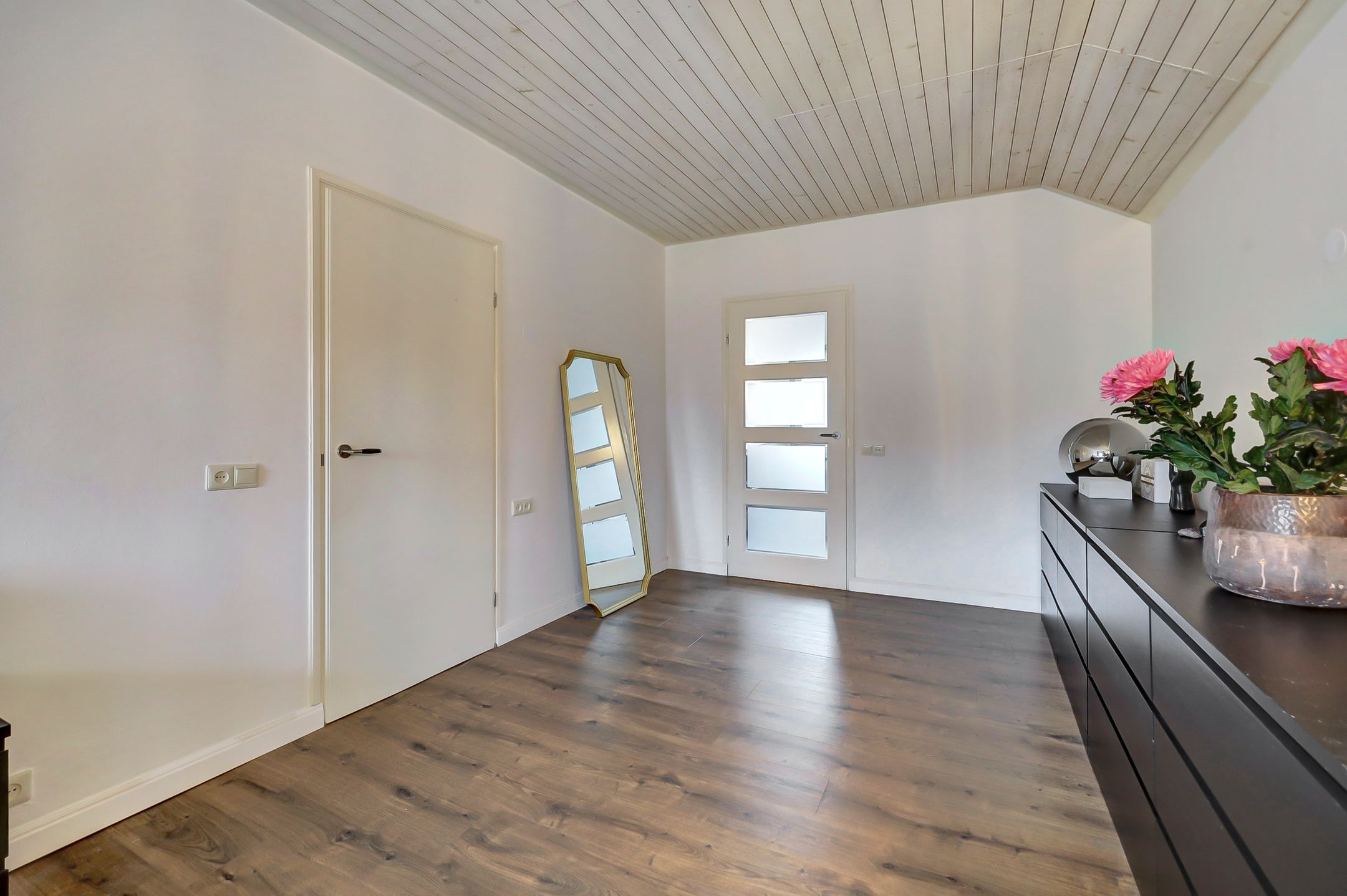 Photo 27 of Prins Bernhardlaan 8