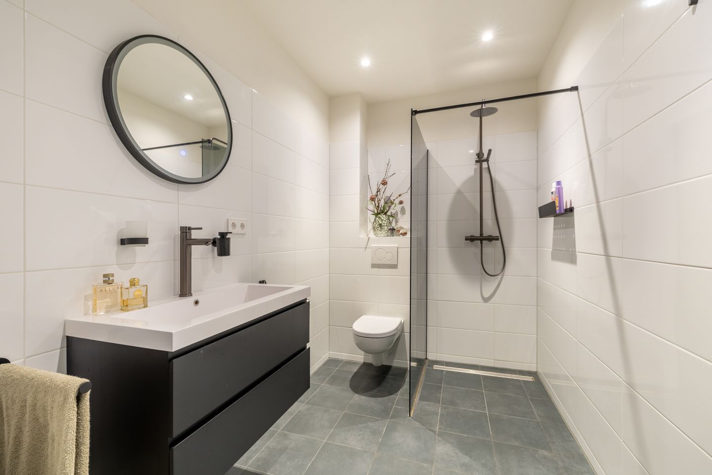 Foto 25 van Stationsweg 40