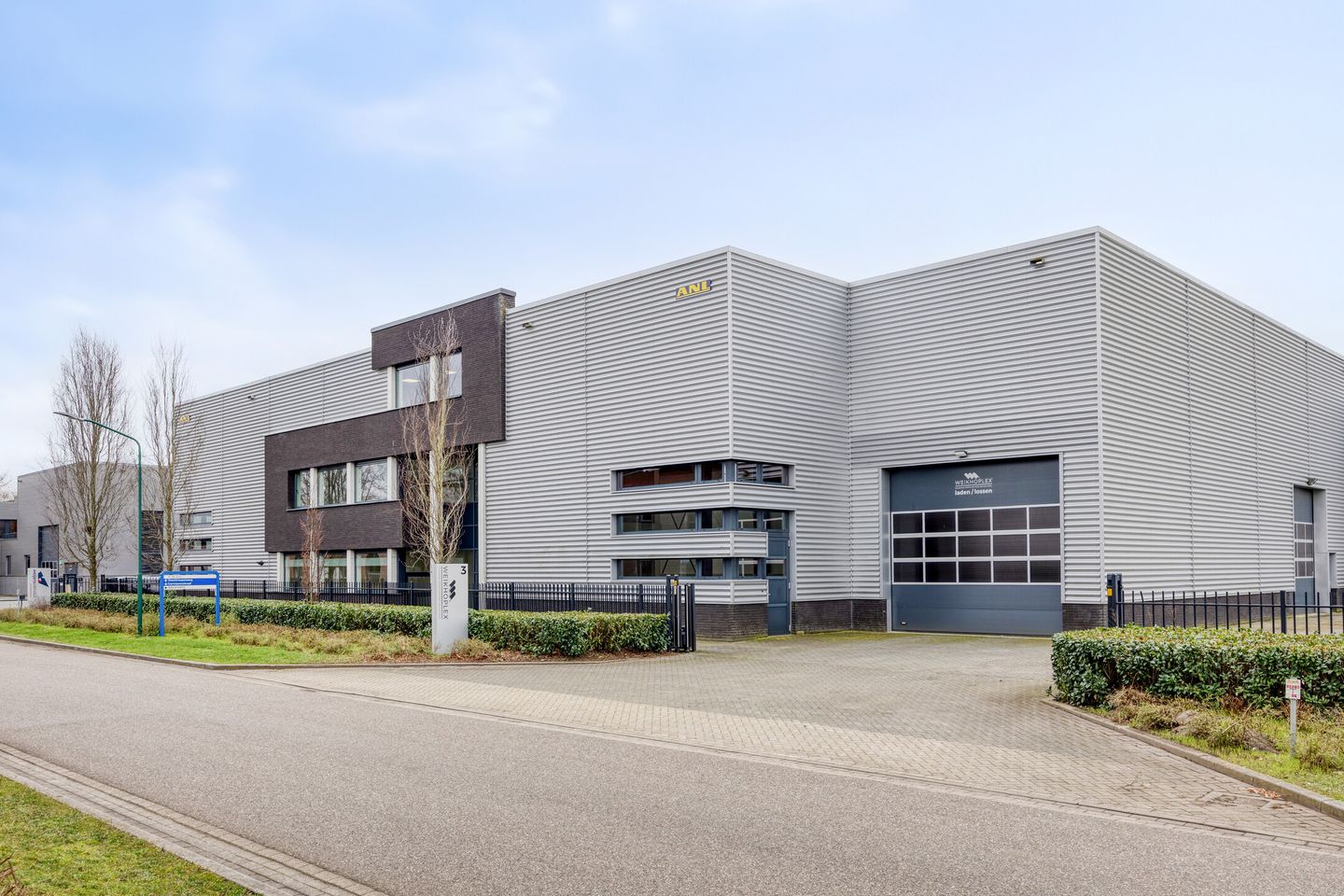 View photo 2 of Infanteriestraat 3