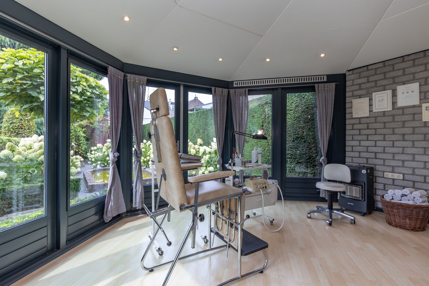 Photo 29 of Peschstraat 35-A