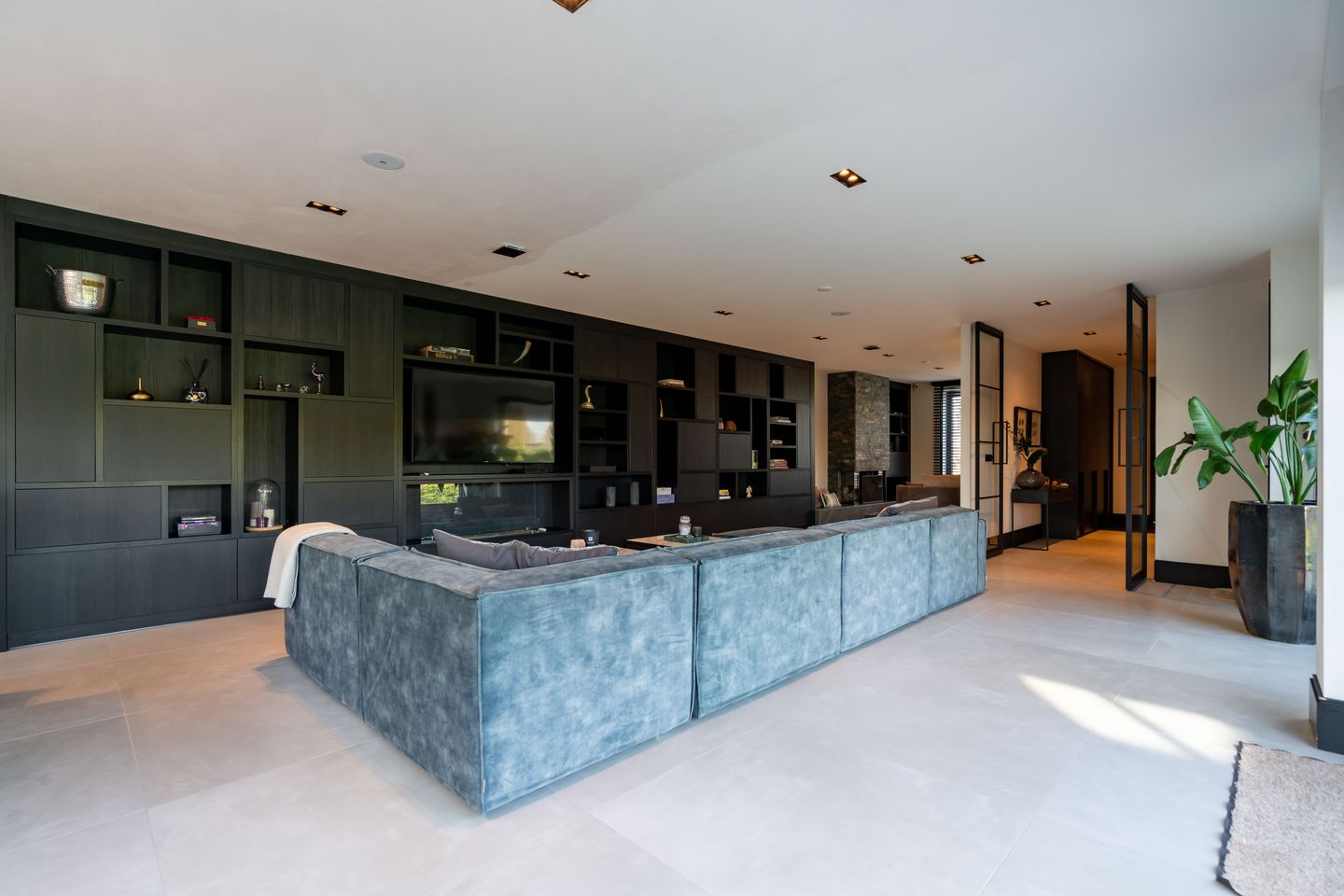 Foto 10 van Haagweg 73