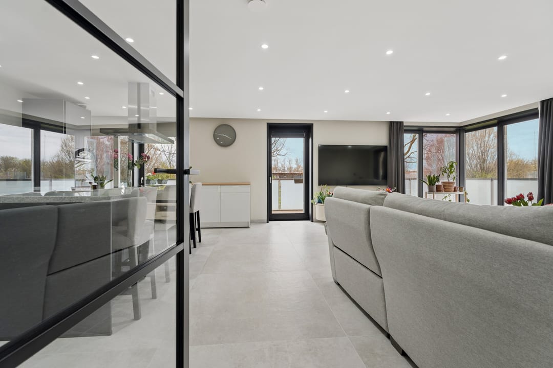 Foto 11 van Dedemsvaartweg 503