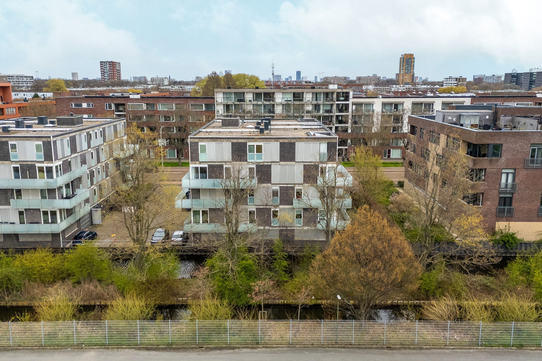 Foto 42 van Dedemsvaartweg 503