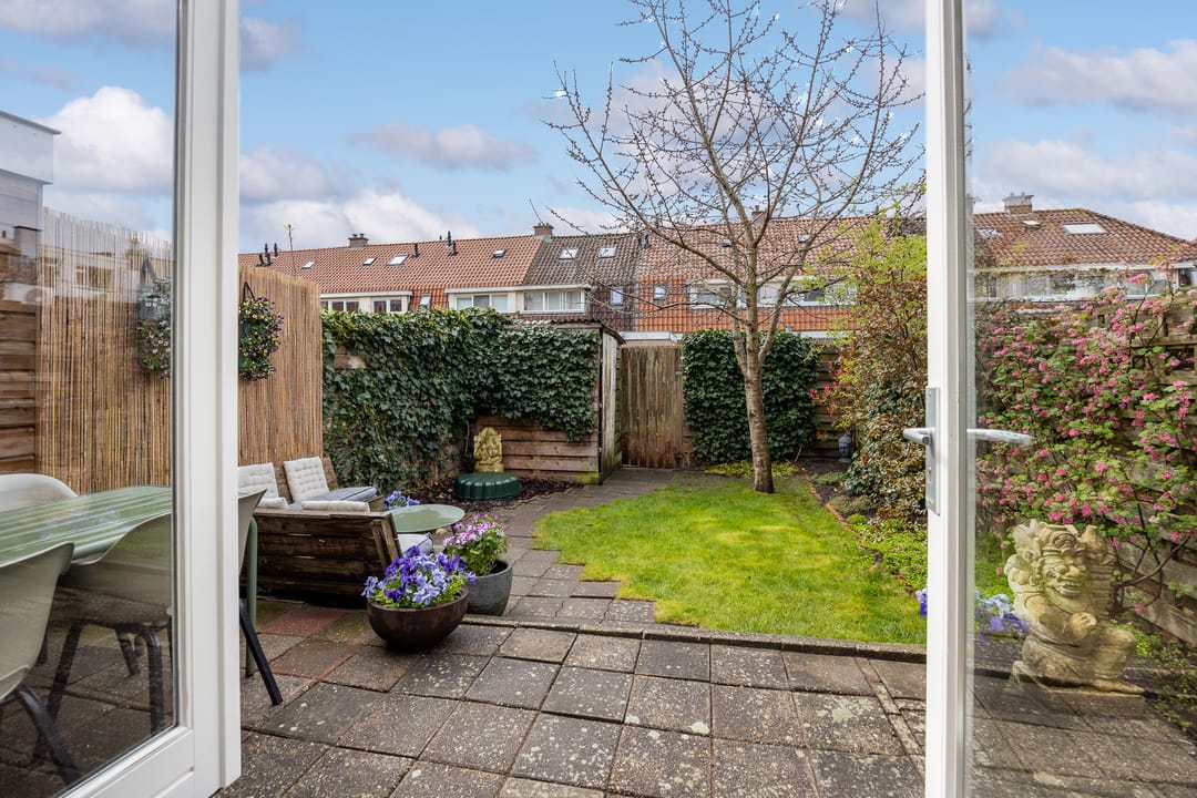 Photo 16 of Abraham Kuijperstraat 22