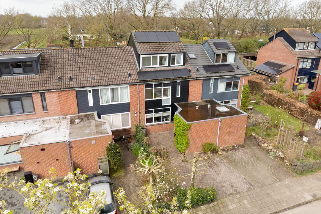 Photo 43 of Tolick 77