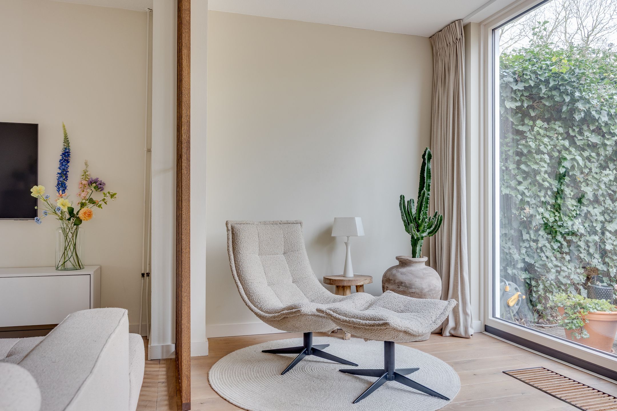 Photo 15 of Tolick 77