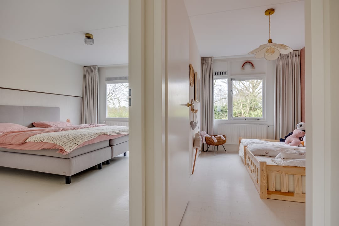 Photo 28 of Tolick 77