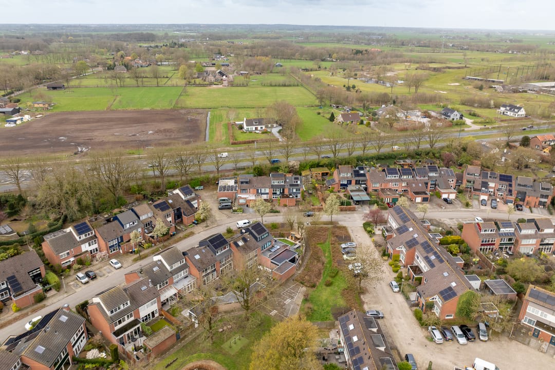 Photo 46 of Tolick 77