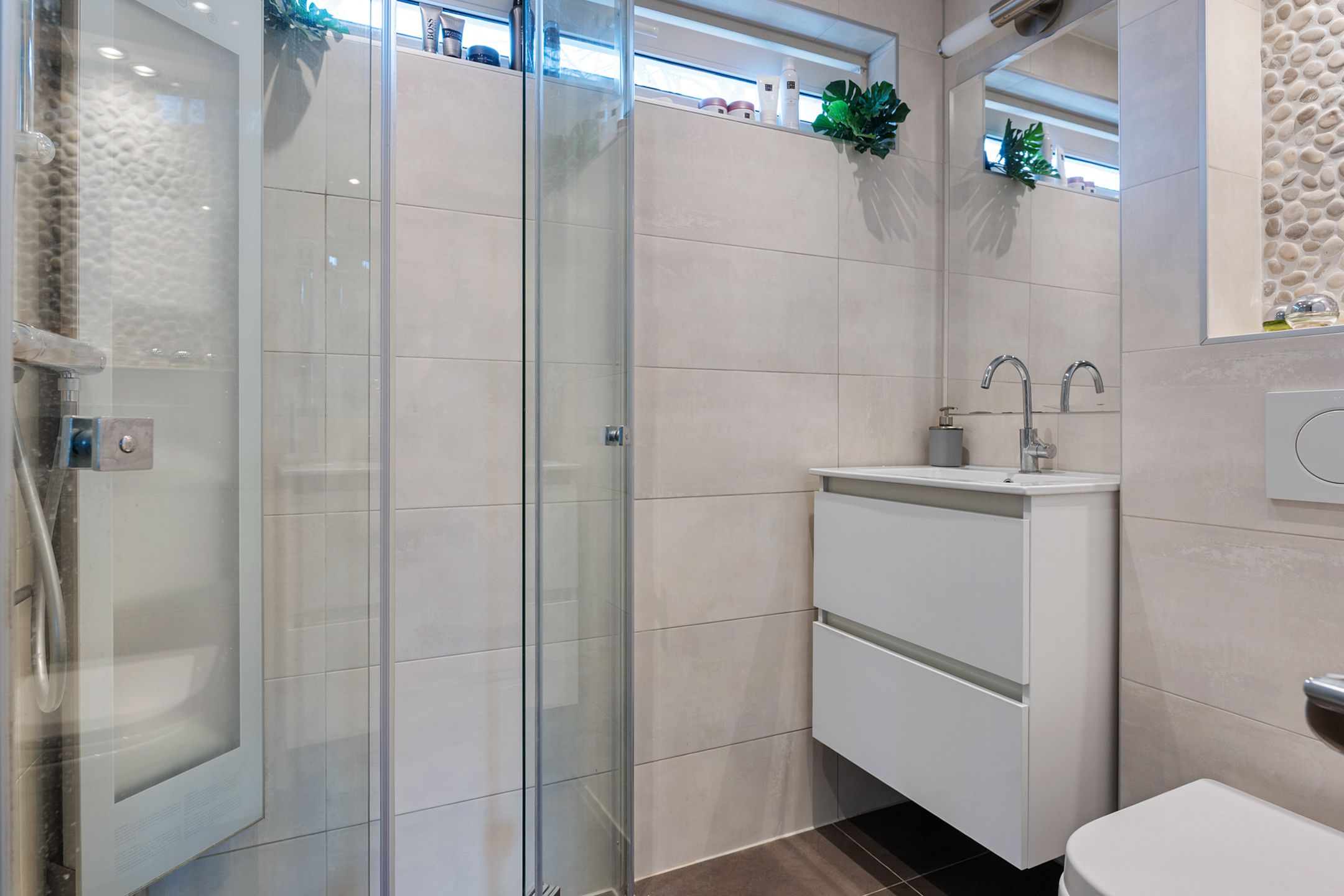 Foto 30 van Top Naefflaan 19