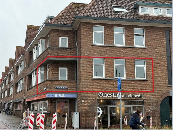Van Bergenstraat 45 