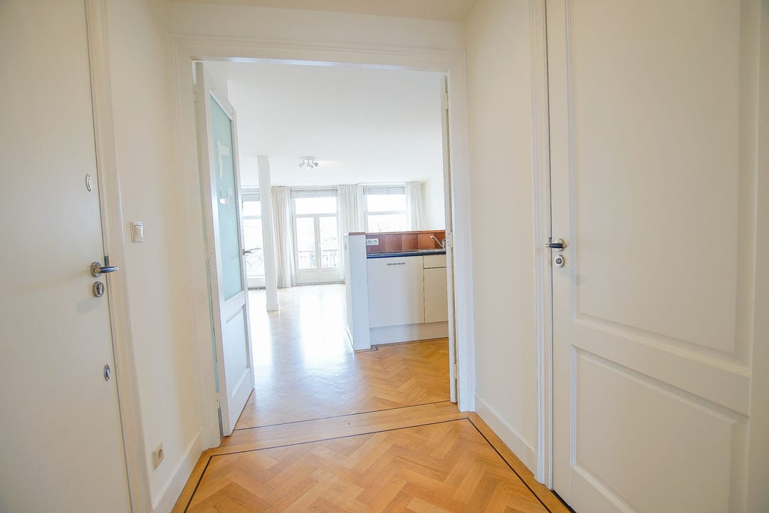 Foto 8 van Hobbemakade 82-2