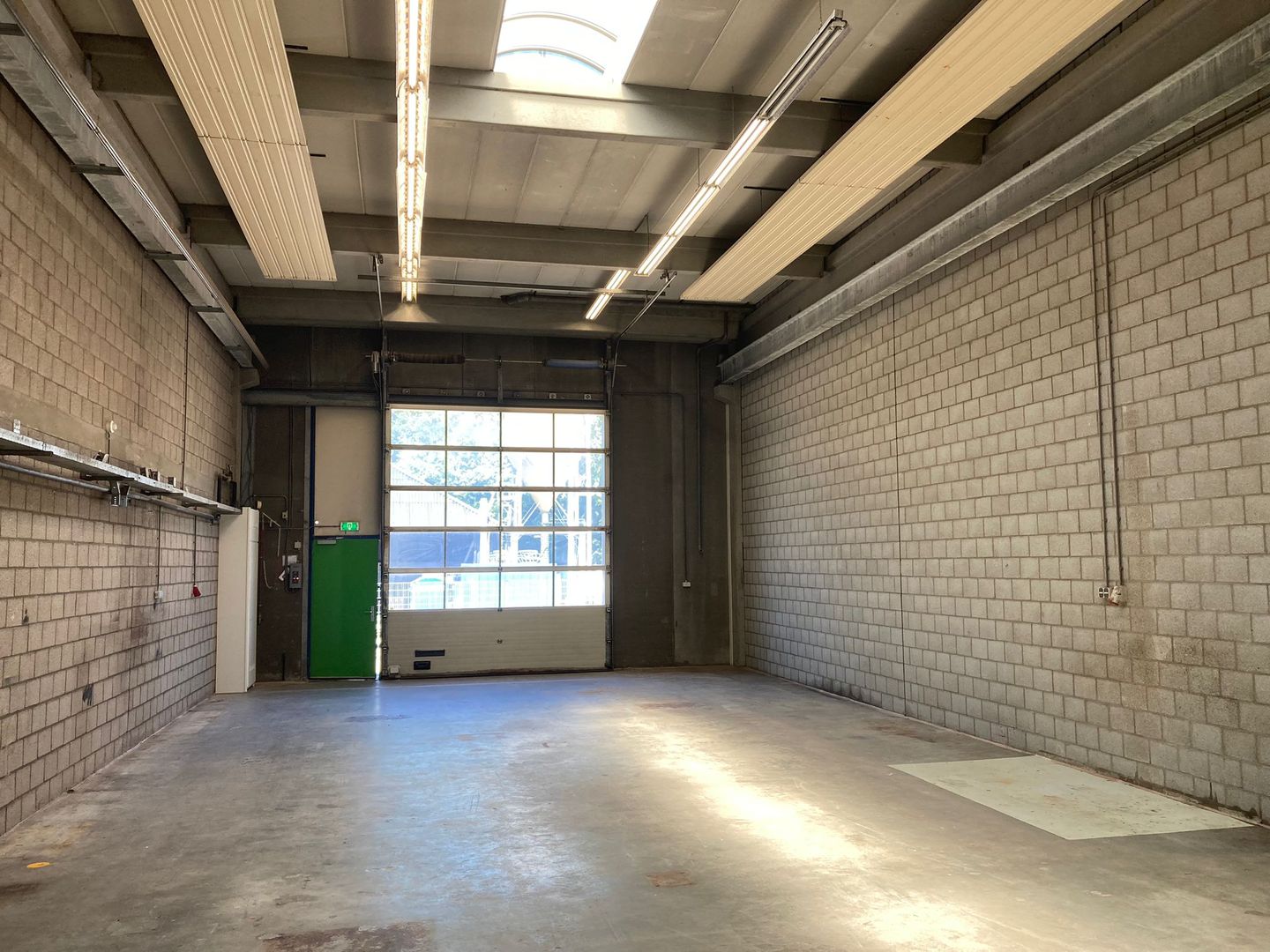 View photo 4 of Van Utrechtweg 36-h