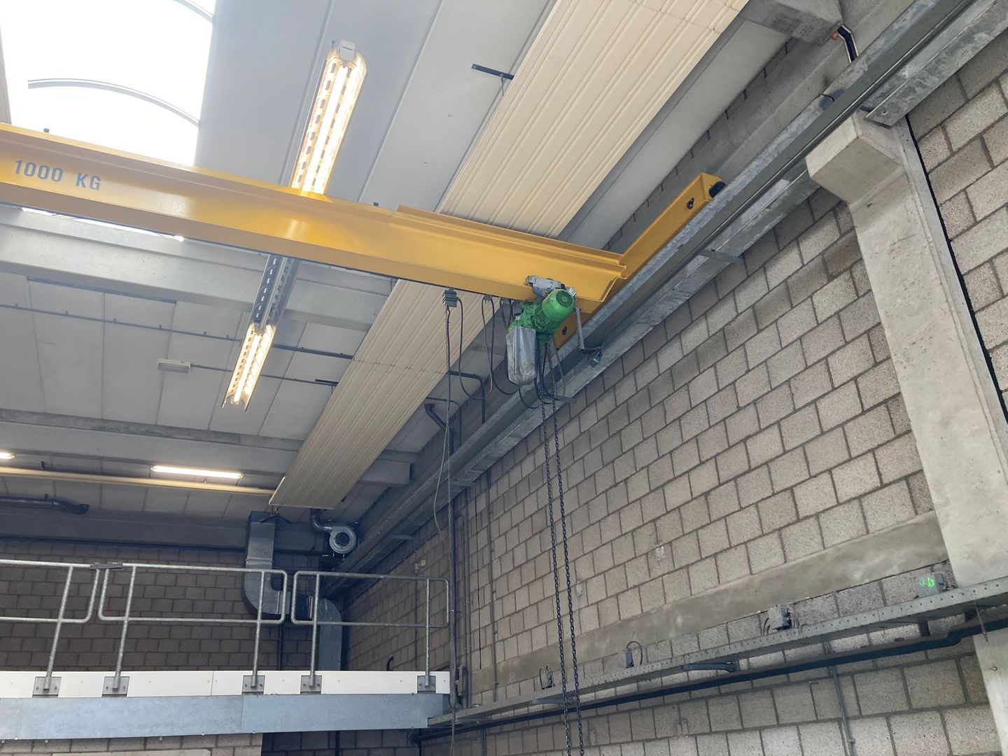 View photo 5 of Van Utrechtweg 36-h