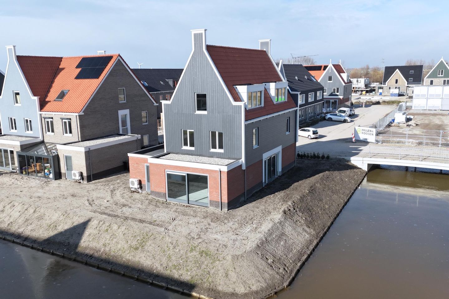 Photo 35 of Knopbies 15