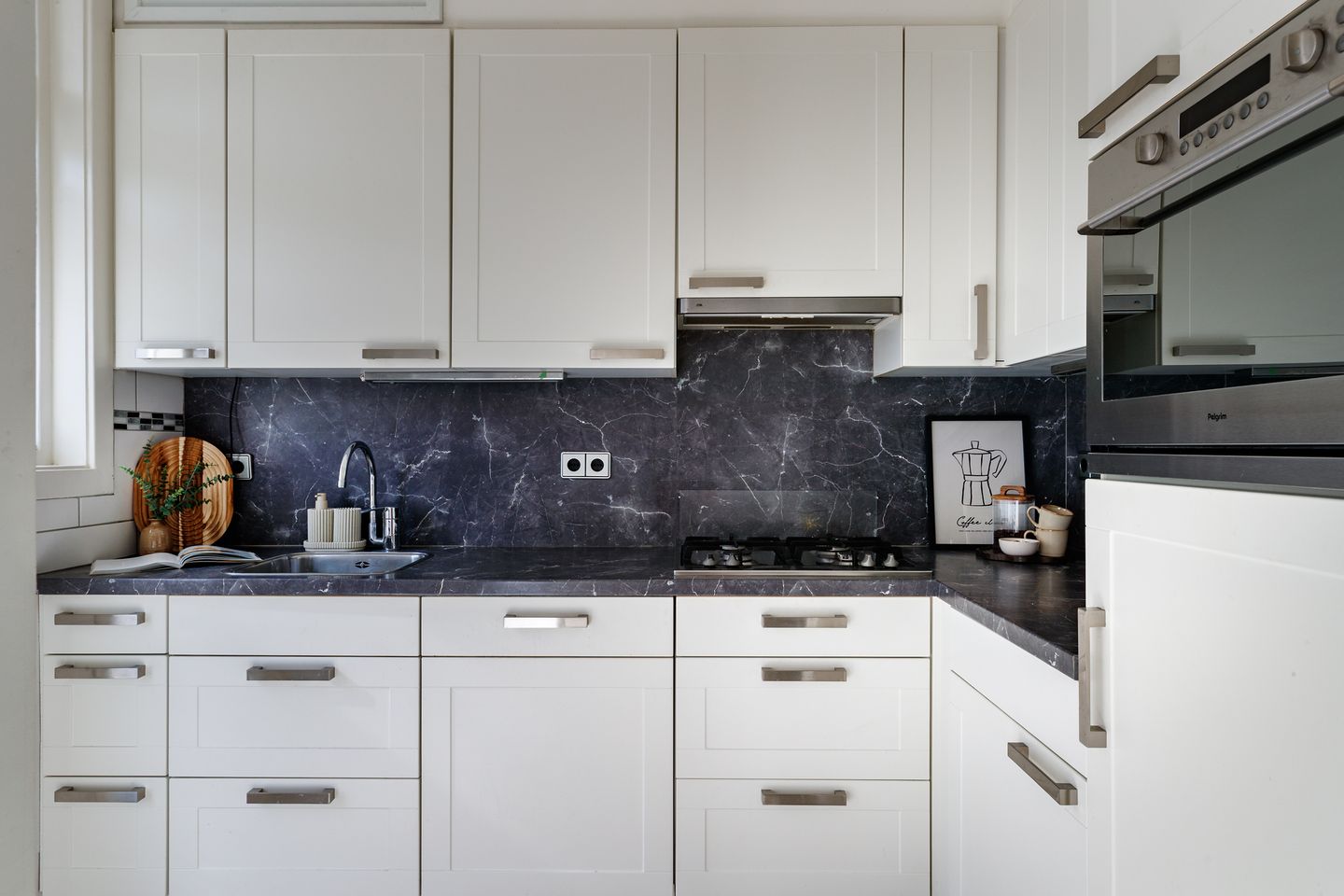 Photo 10 of Cremerstraat 166