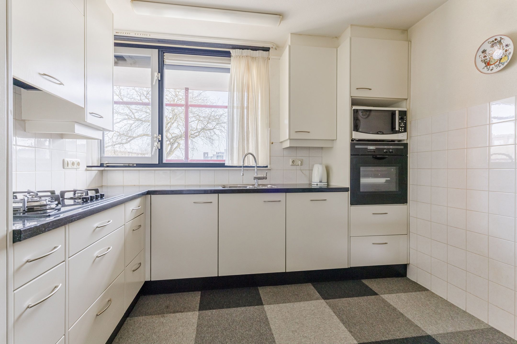 Spacious Apartment with Park View in Veghel Center — 15