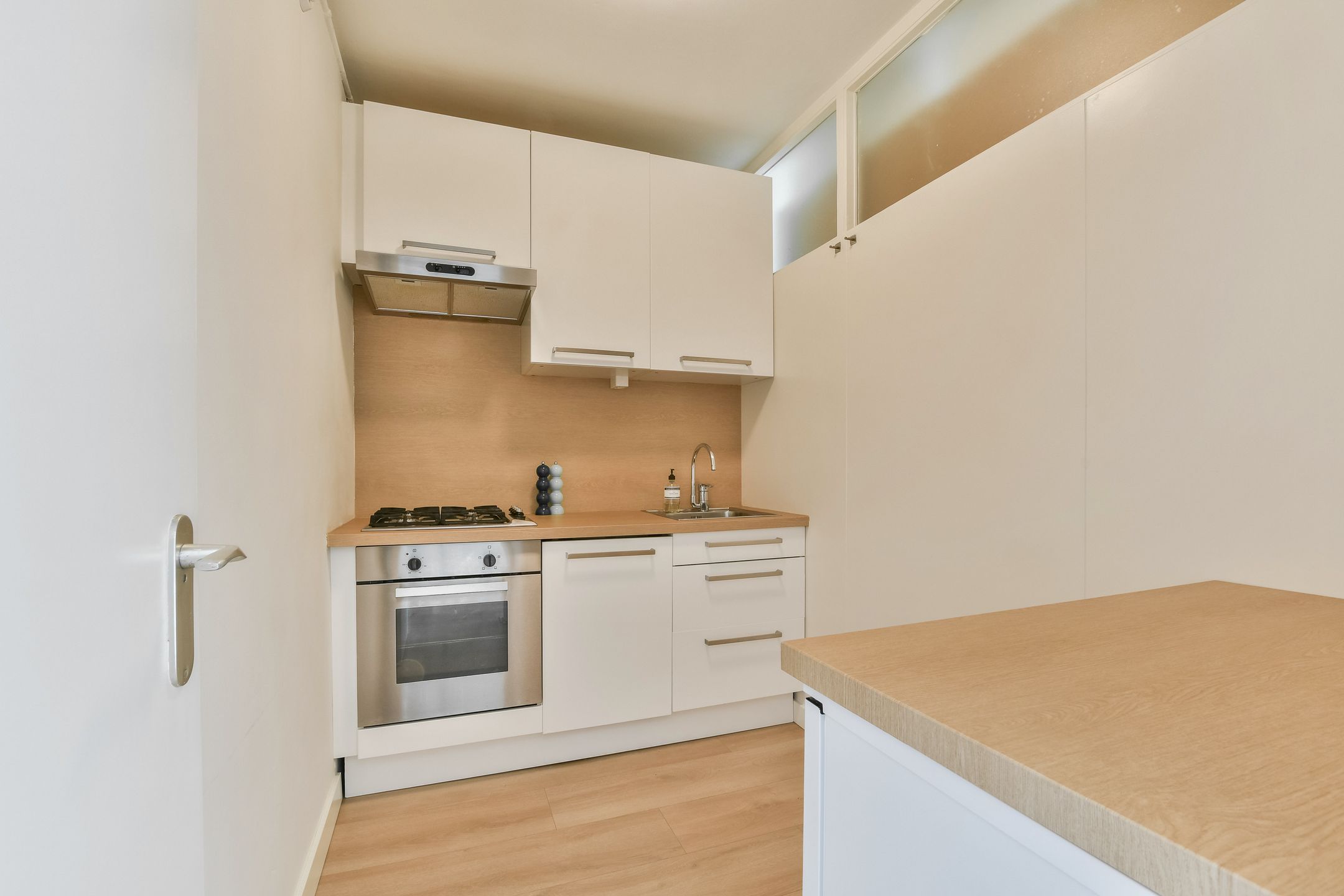 Photo 3 of Frieslandstraat 57