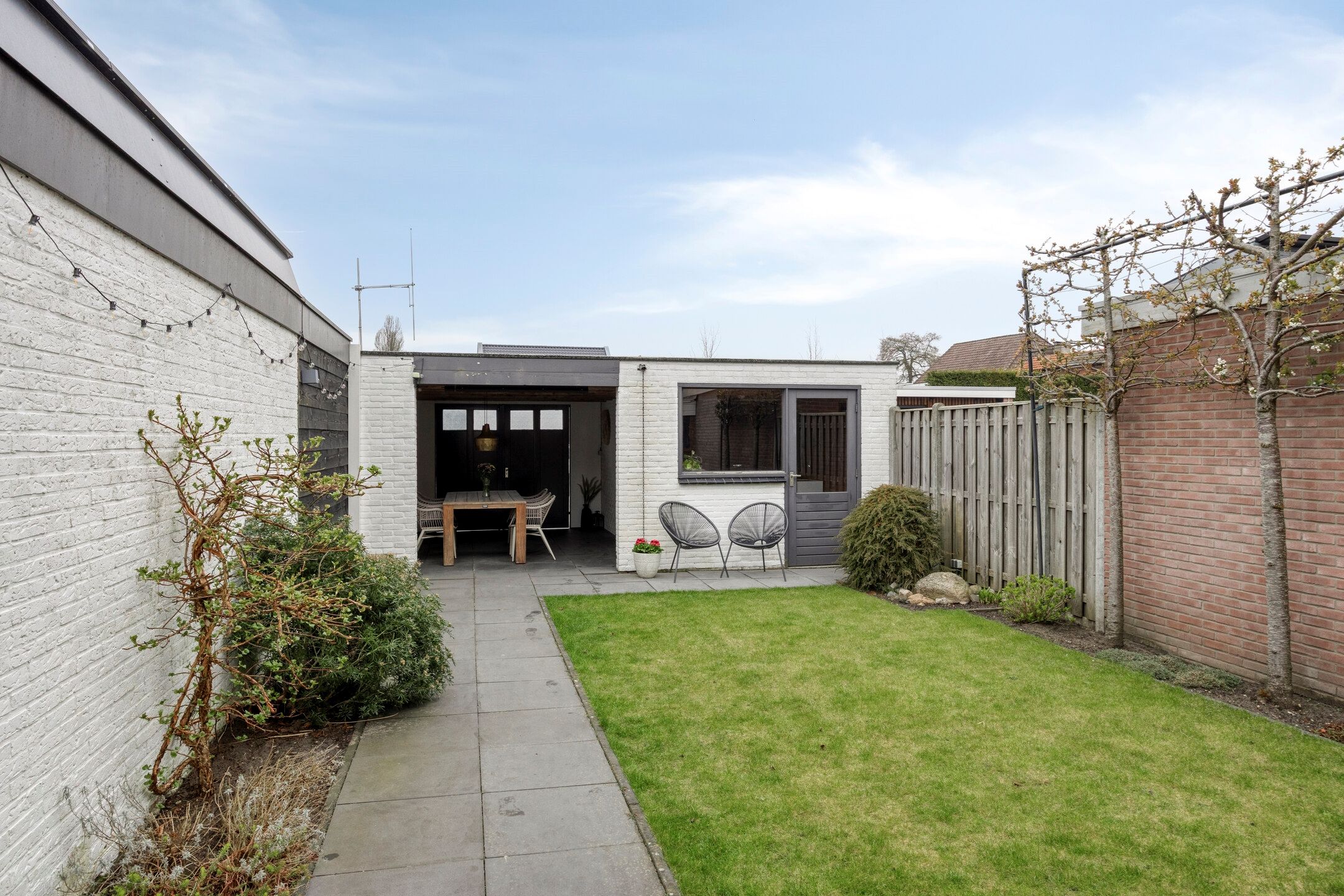 Photo 3 of van der Heijdenstraat 17