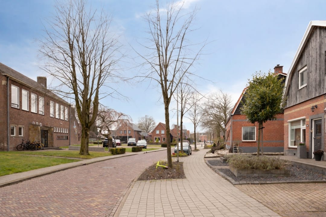 Photo 28 of van der Heijdenstraat 17