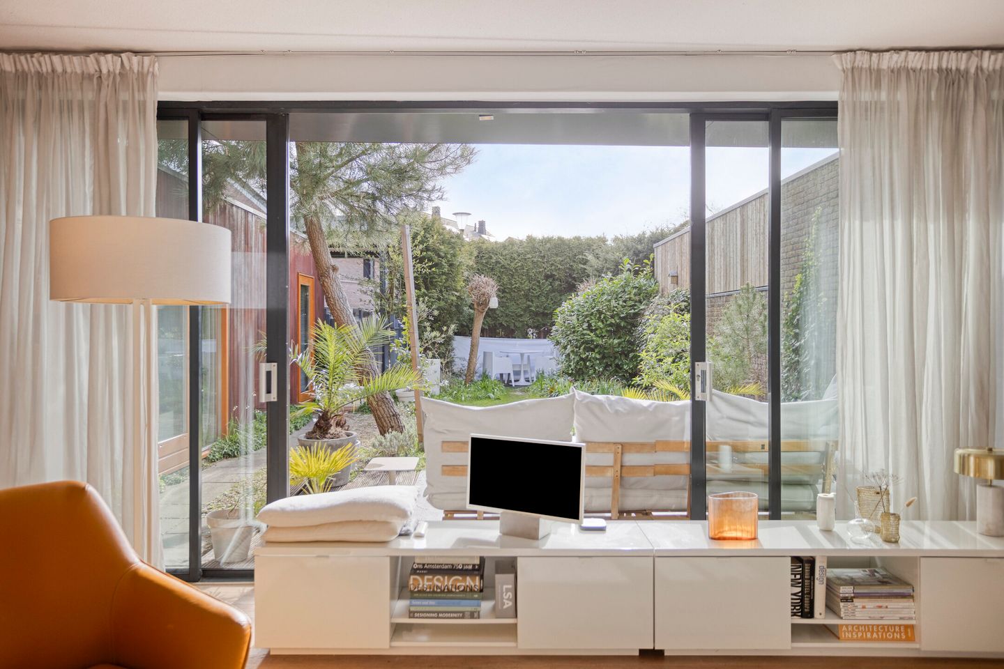 Photo 20 of Ina Boudierstraat 16