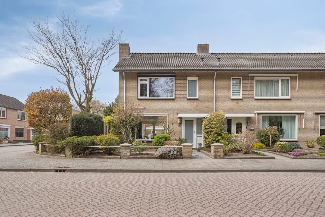Photo 68 of Willem Pijperstraat 33