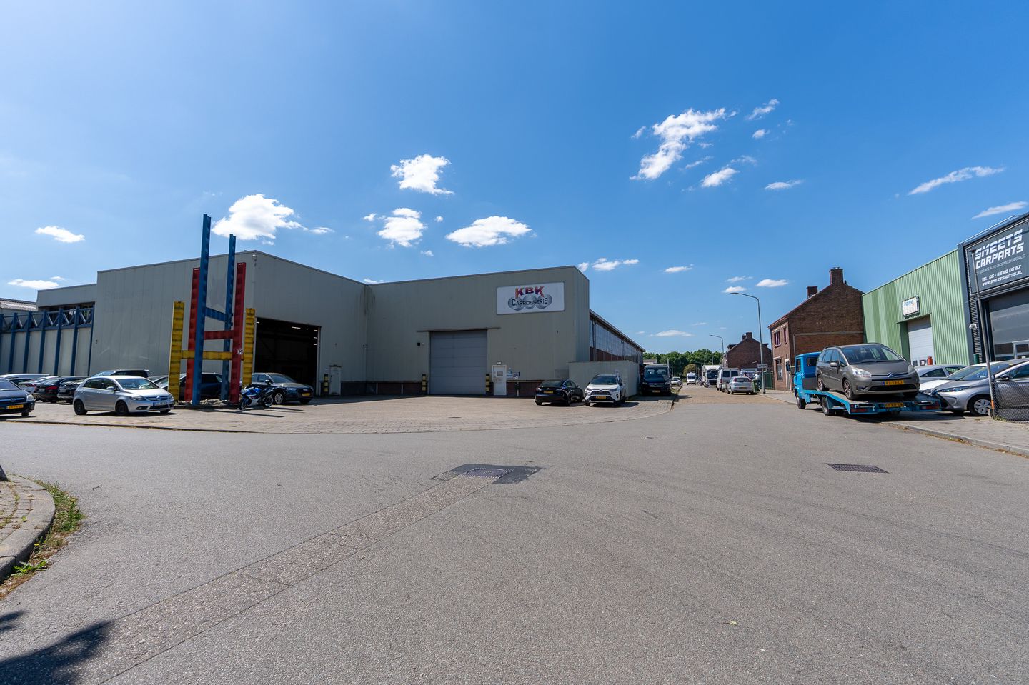 View photo 2 of Wattstraat 9-C