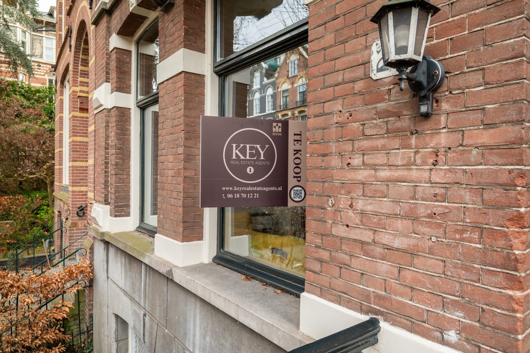 Photo 8 of Vondelstraat 23-A