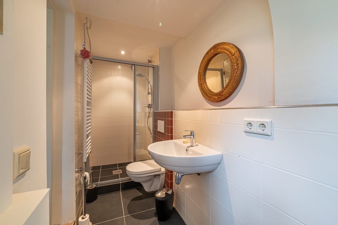 Photo 43 of Vondelstraat 23-A