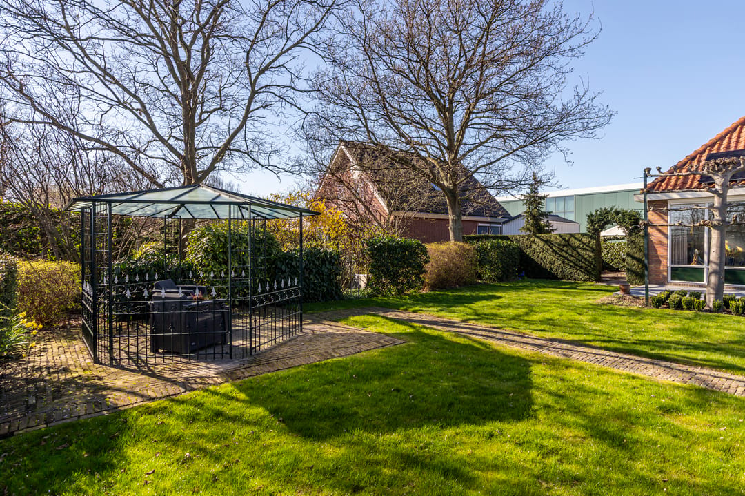 Vrijstaande levensloopbestendige woning met garage en royale siertuin in Poeldijk — 43