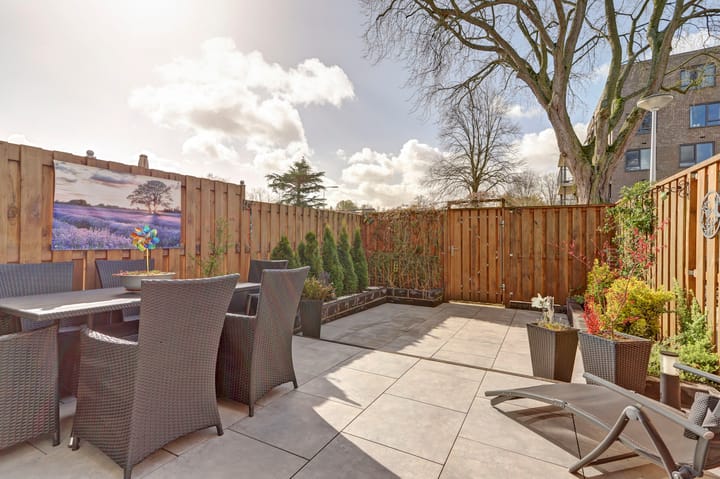 Photo 3 of Oranjehof 111