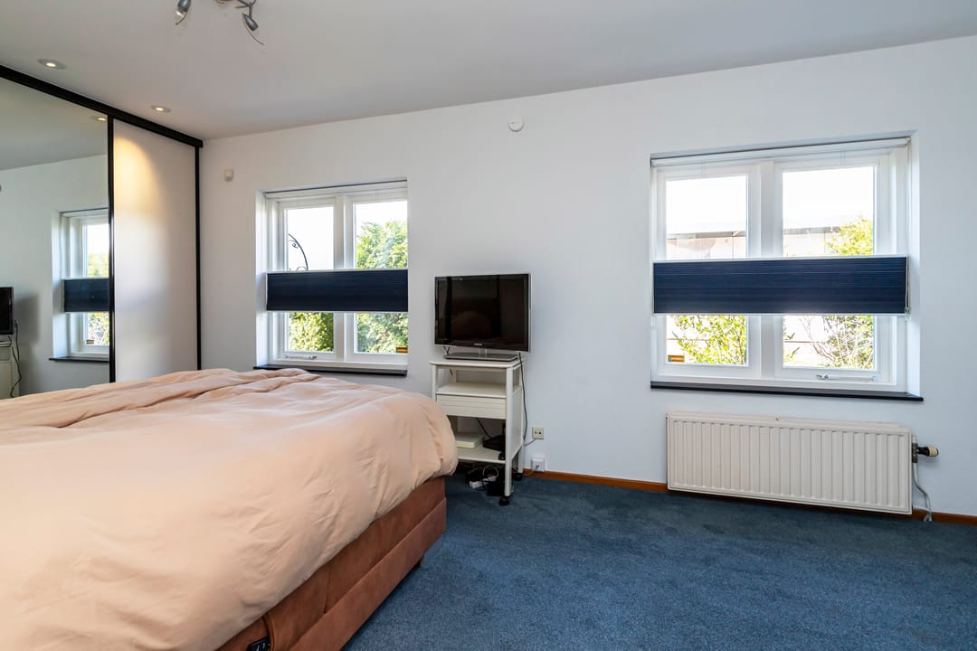 Vrijstaande levensloopbestendige woning met garage en royale siertuin in Poeldijk — 16