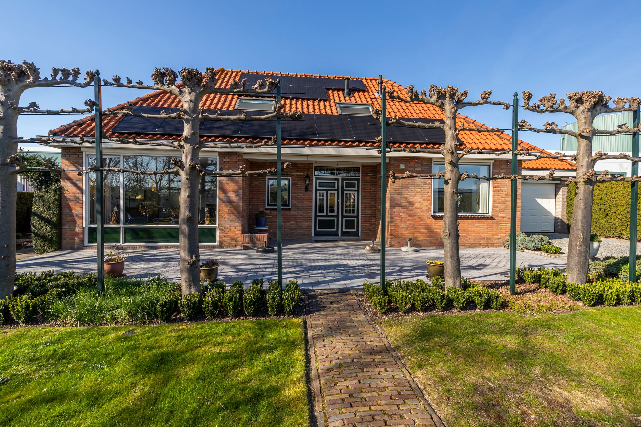 Vrijstaande levensloopbestendige woning met garage en royale siertuin in Poeldijk — 45