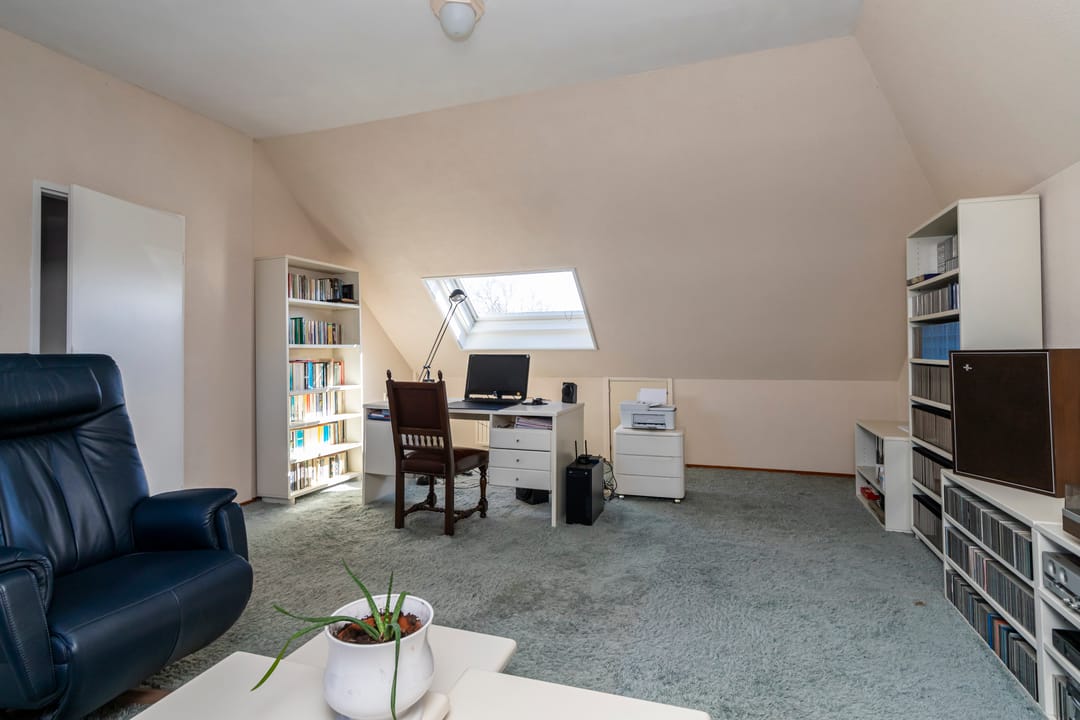 Vrijstaande levensloopbestendige woning met garage en royale siertuin in Poeldijk — 32