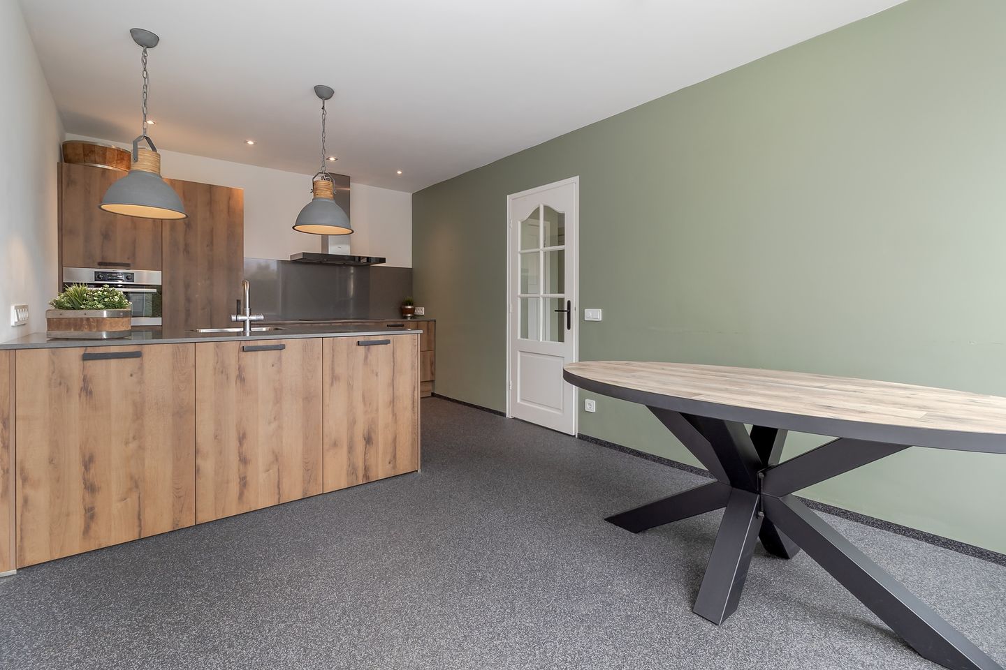 Foto 19 van Valkenburgerweg 83