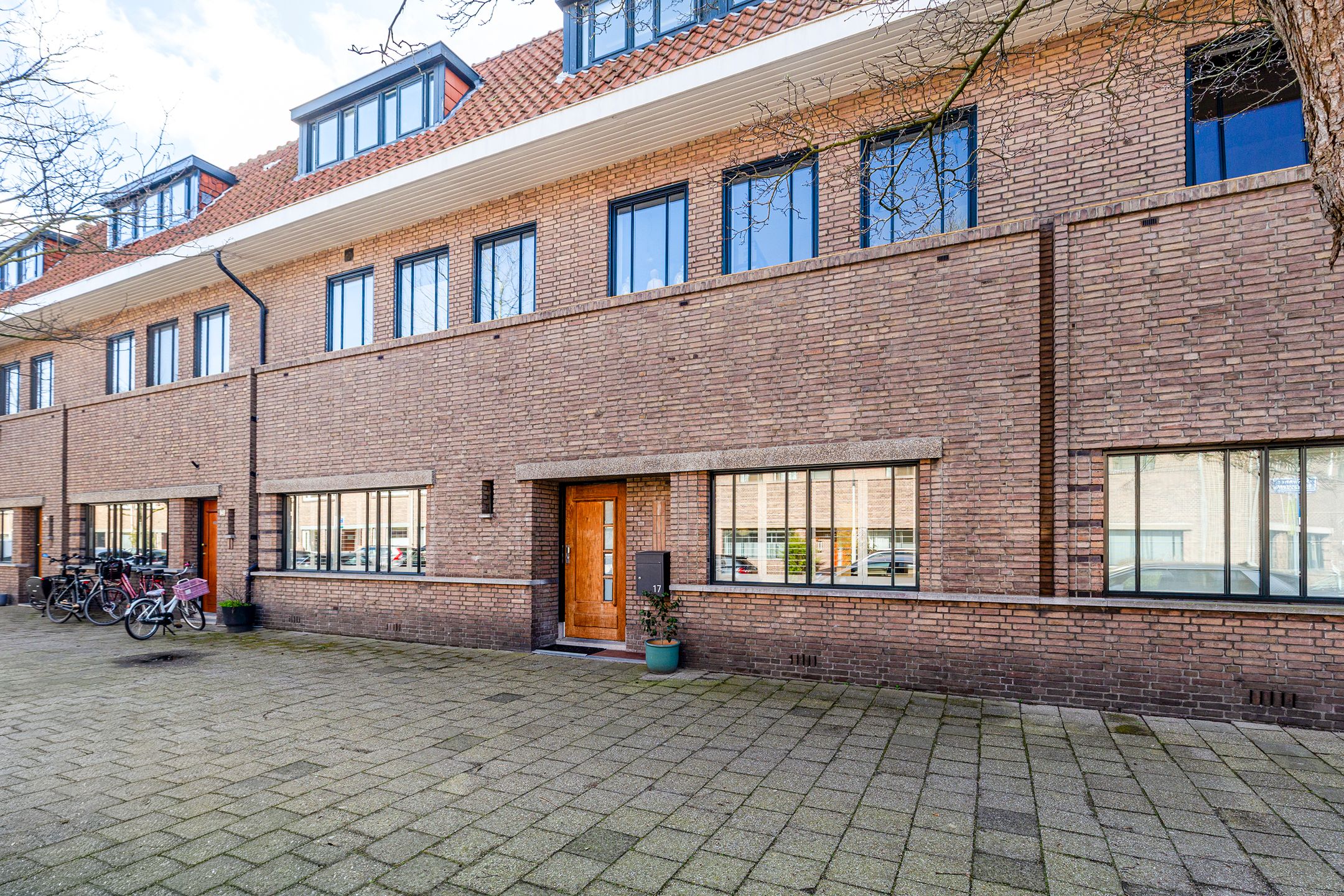 Photo 72 of Johannes Bildersstraat 17