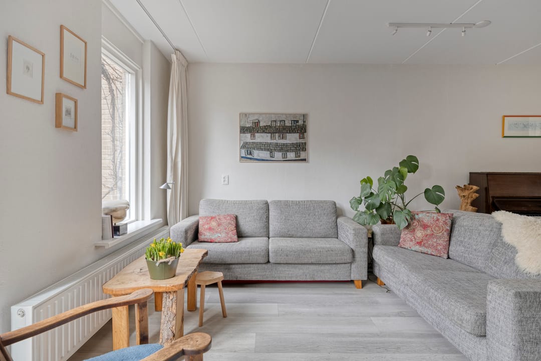 Spacious Family Home with West-Facing Garden in Wervenbuurt — 17