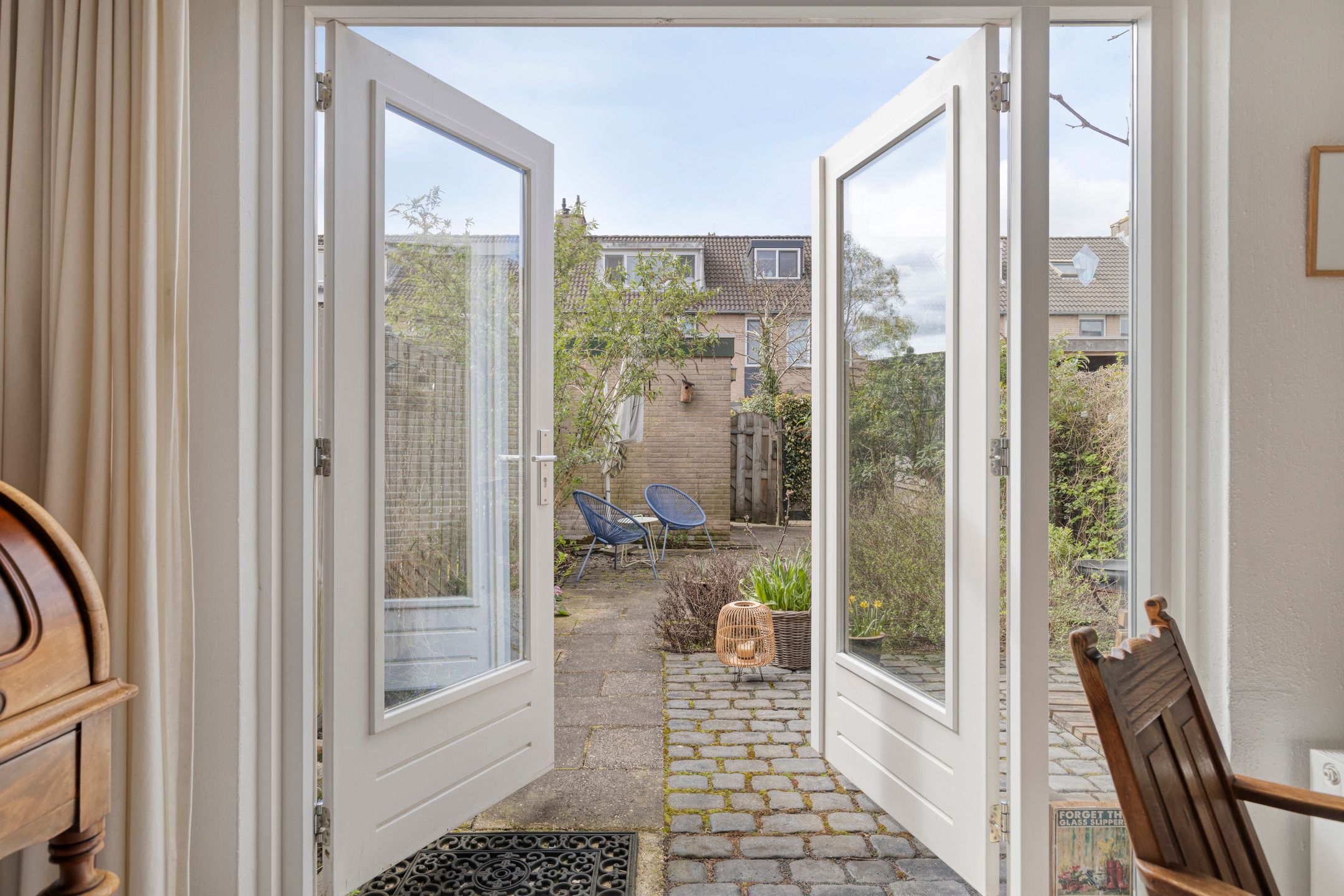 Spacious Family Home with West-Facing Garden in Wervenbuurt — 18