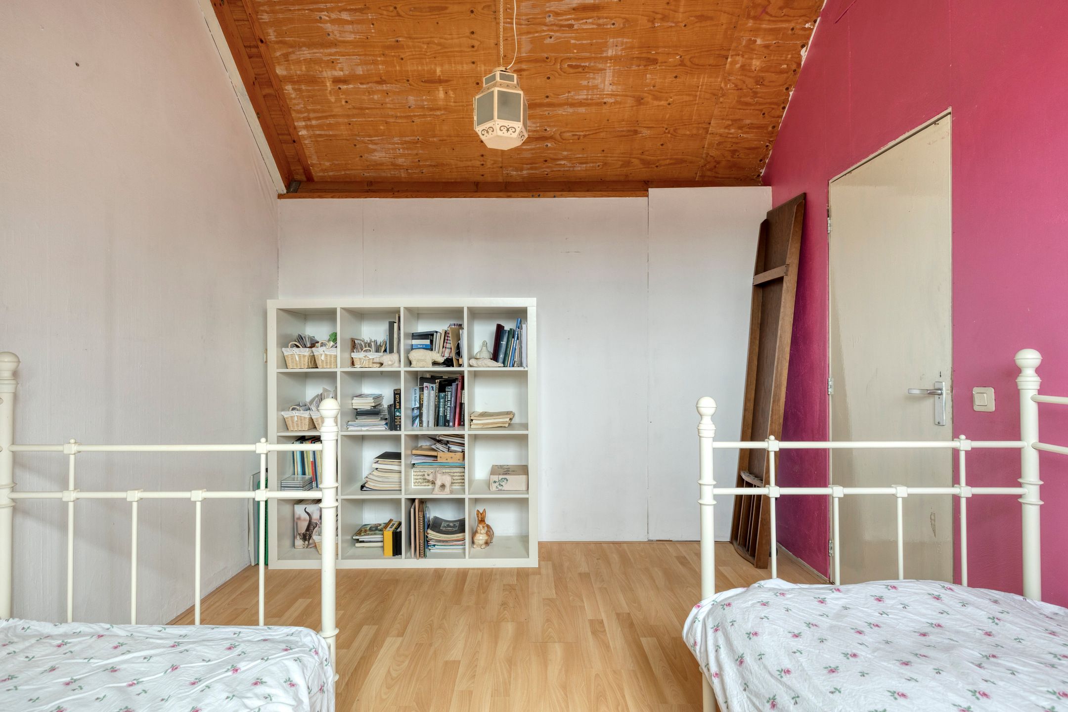 Spacious Family Home with West-Facing Garden in Wervenbuurt — 36