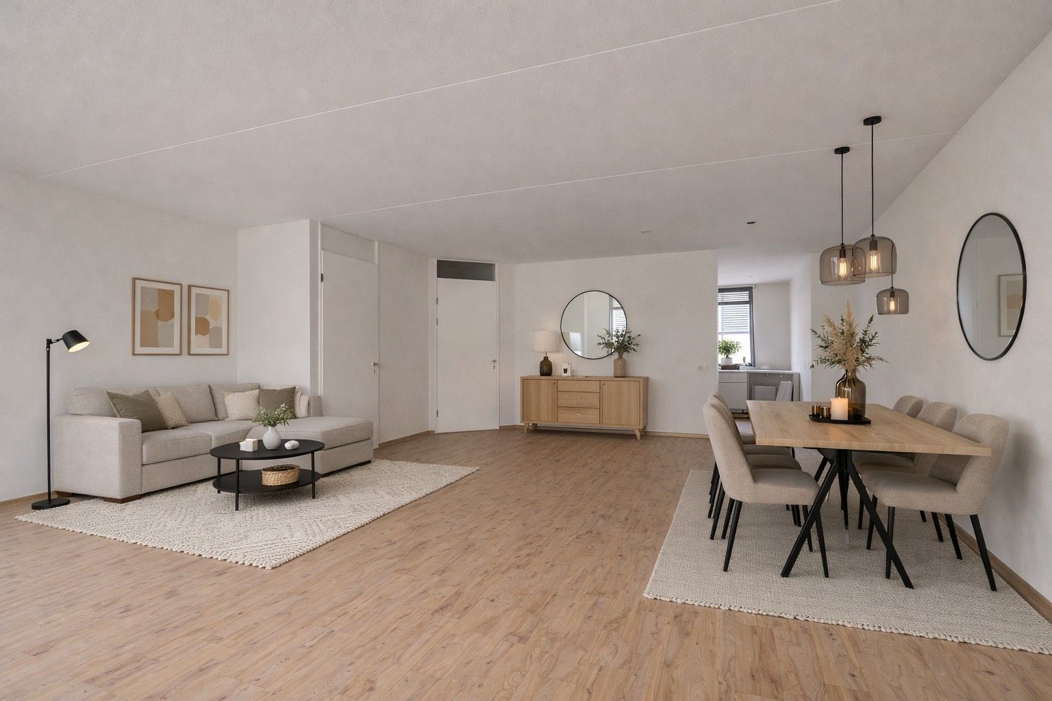 Corner Maisonette with Three Bedrooms and Abundant Natural Light — 12