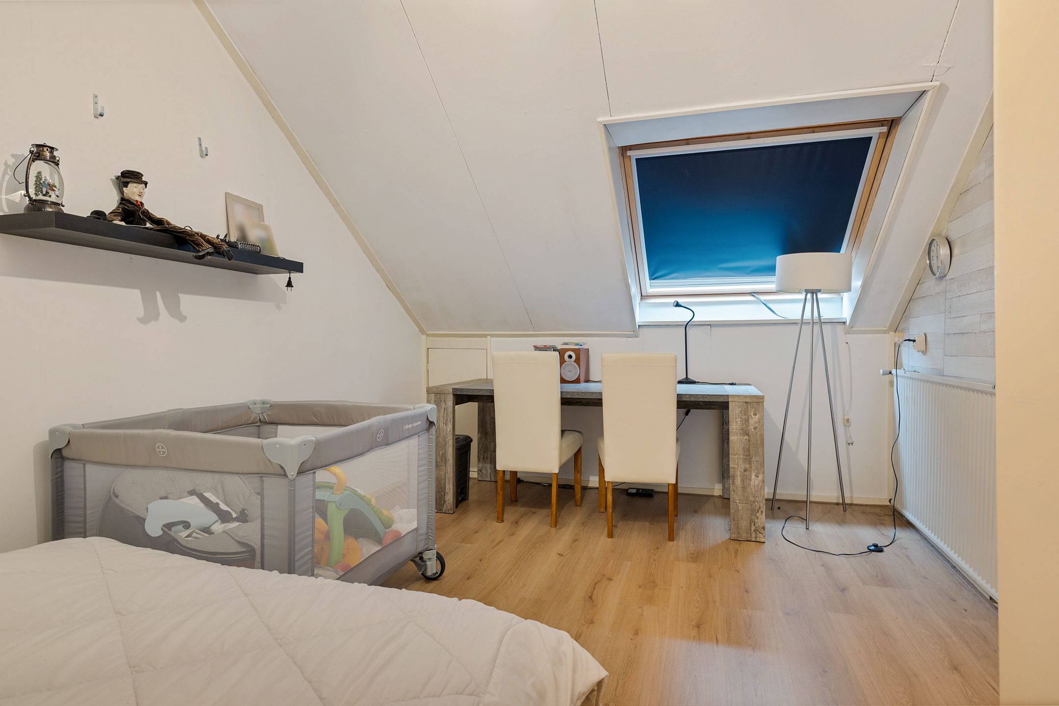 Spacious Four-Bedroom Family Home with Solar Panels in Child-Friendly Hoogezand — 27