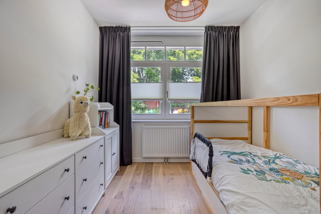 Energy-efficient corner home at the forest edge with five bedrooms and four floors — 22