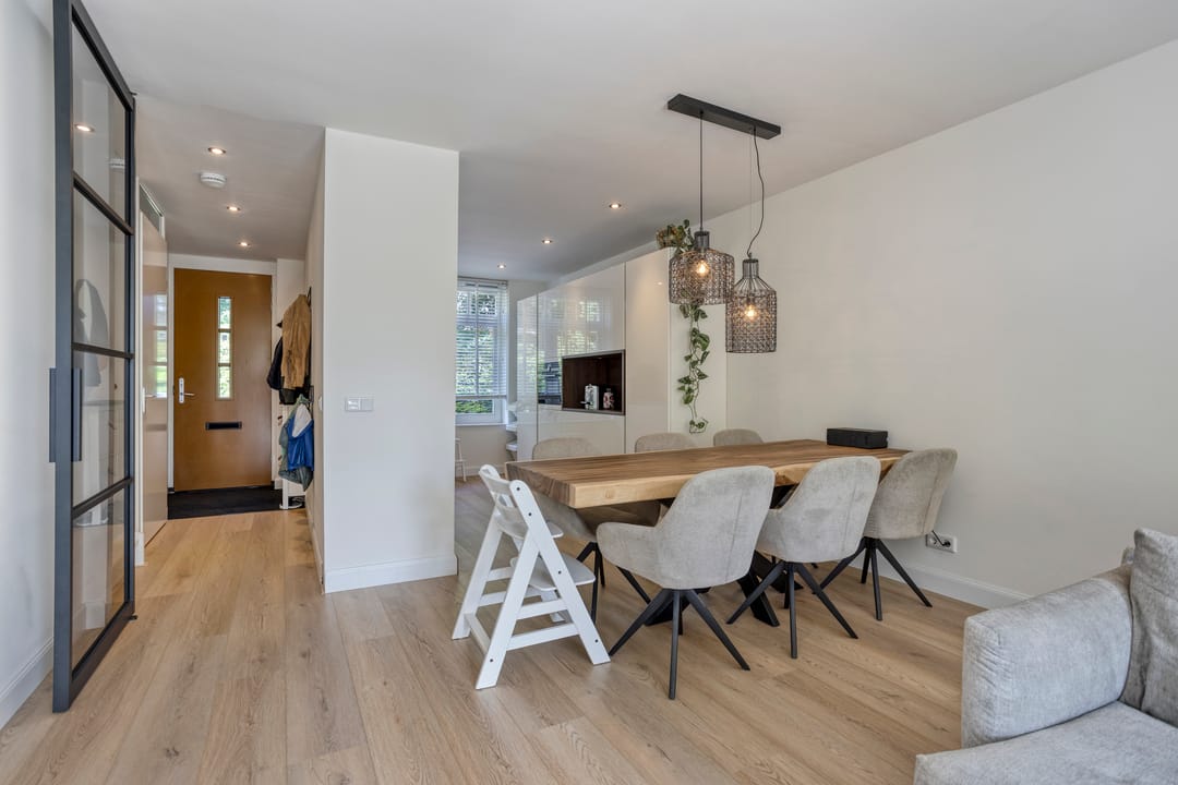 Energy-efficient corner home at the forest edge with five bedrooms and four floors — 13