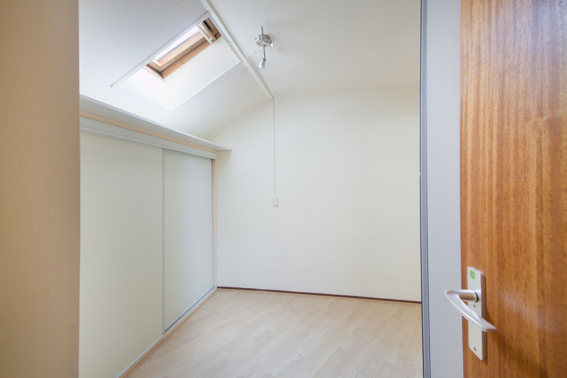 Foto 27 van de Zoom 24