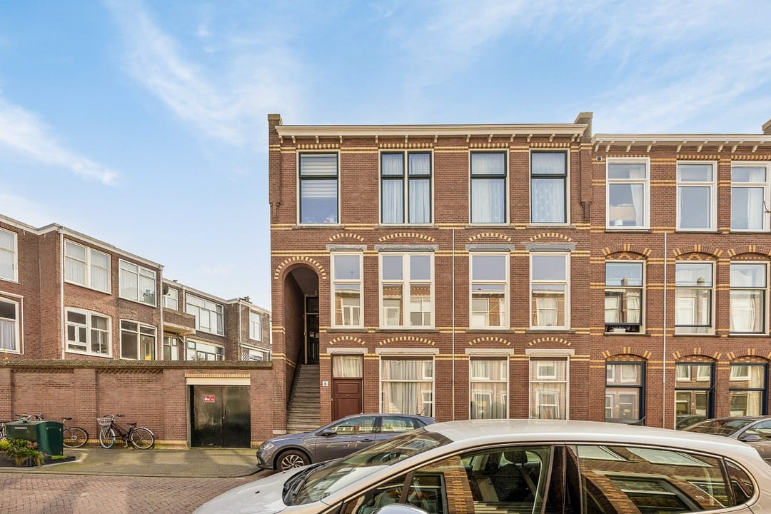 Photo 23 of Halleystraat 4