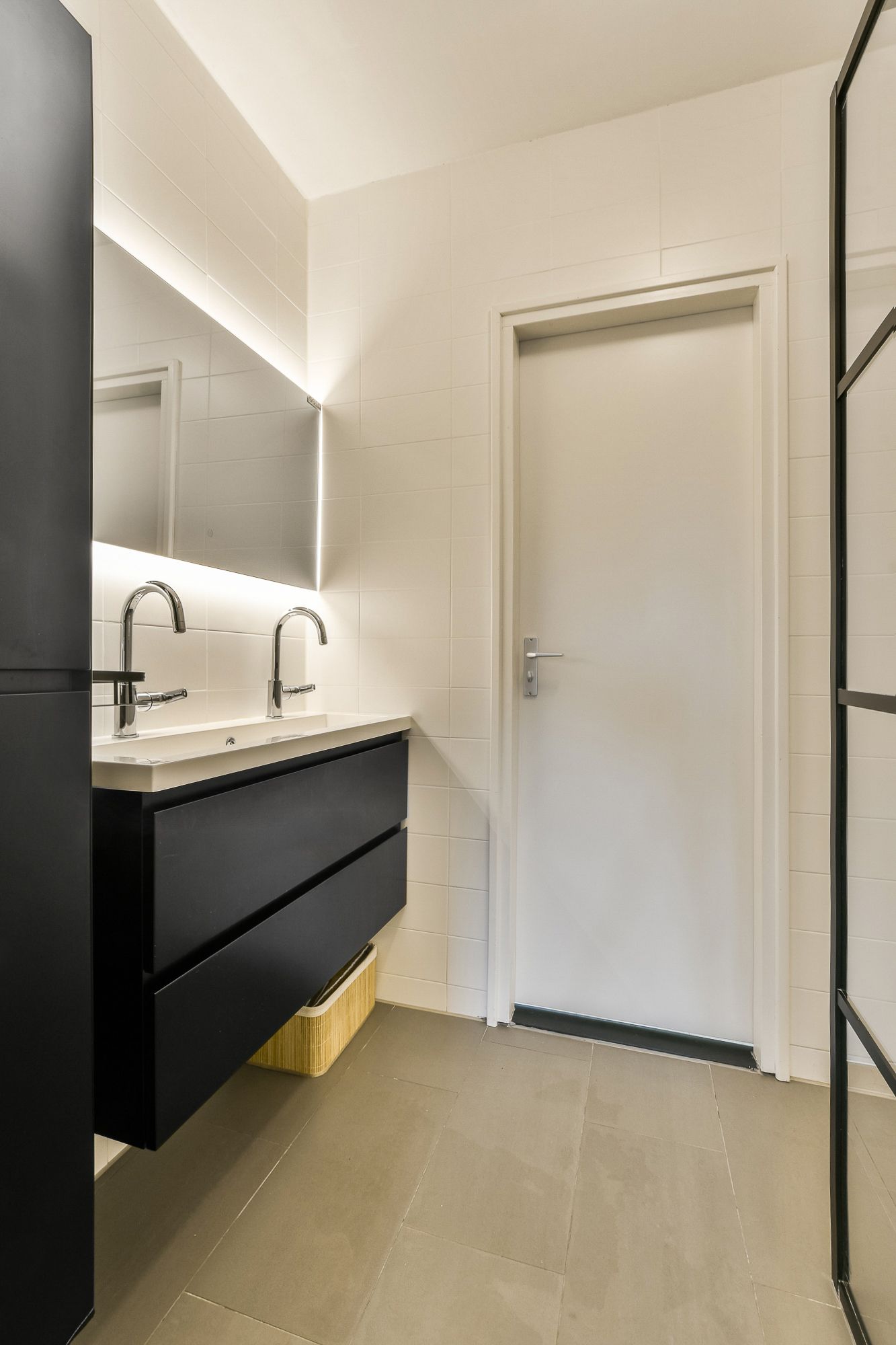 Foto 19 van Amerbos 463