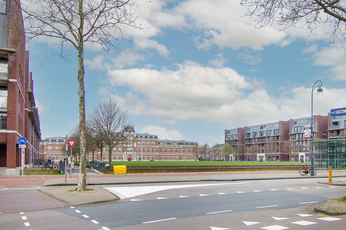 Move-In Ready Gem in Haarlem Generaalsbuurt — 20